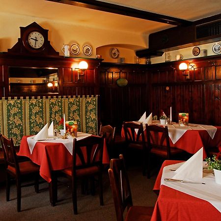 Gasthof Hotel Zweimueller Grieskirchen Ngoại thất bức ảnh
