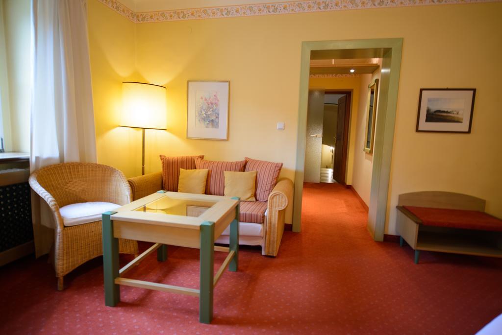 Gasthof Hotel Zweimueller Grieskirchen Phòng bức ảnh