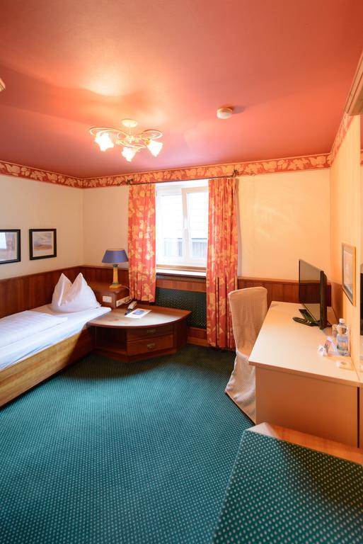 Gasthof Hotel Zweimueller Grieskirchen Phòng bức ảnh