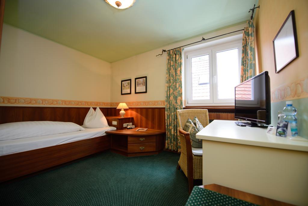 Gasthof Hotel Zweimueller Grieskirchen Phòng bức ảnh